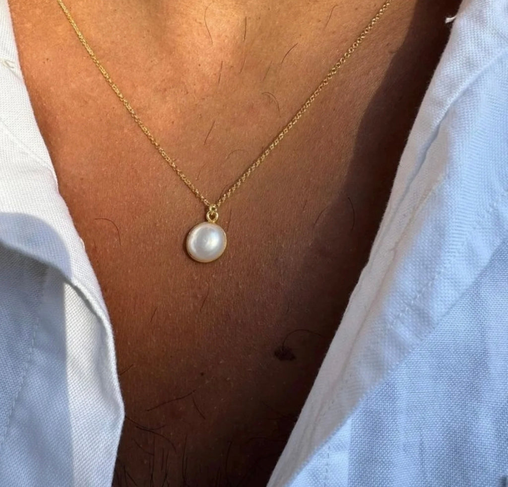 The pearls Gold Necklace